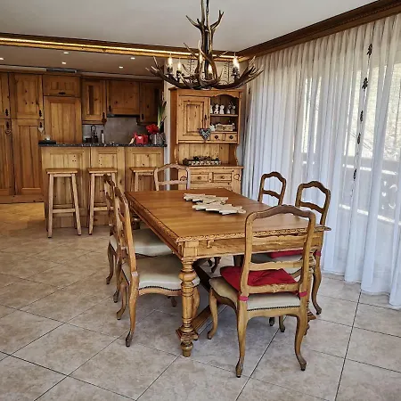 Les Cimes Apartmán *